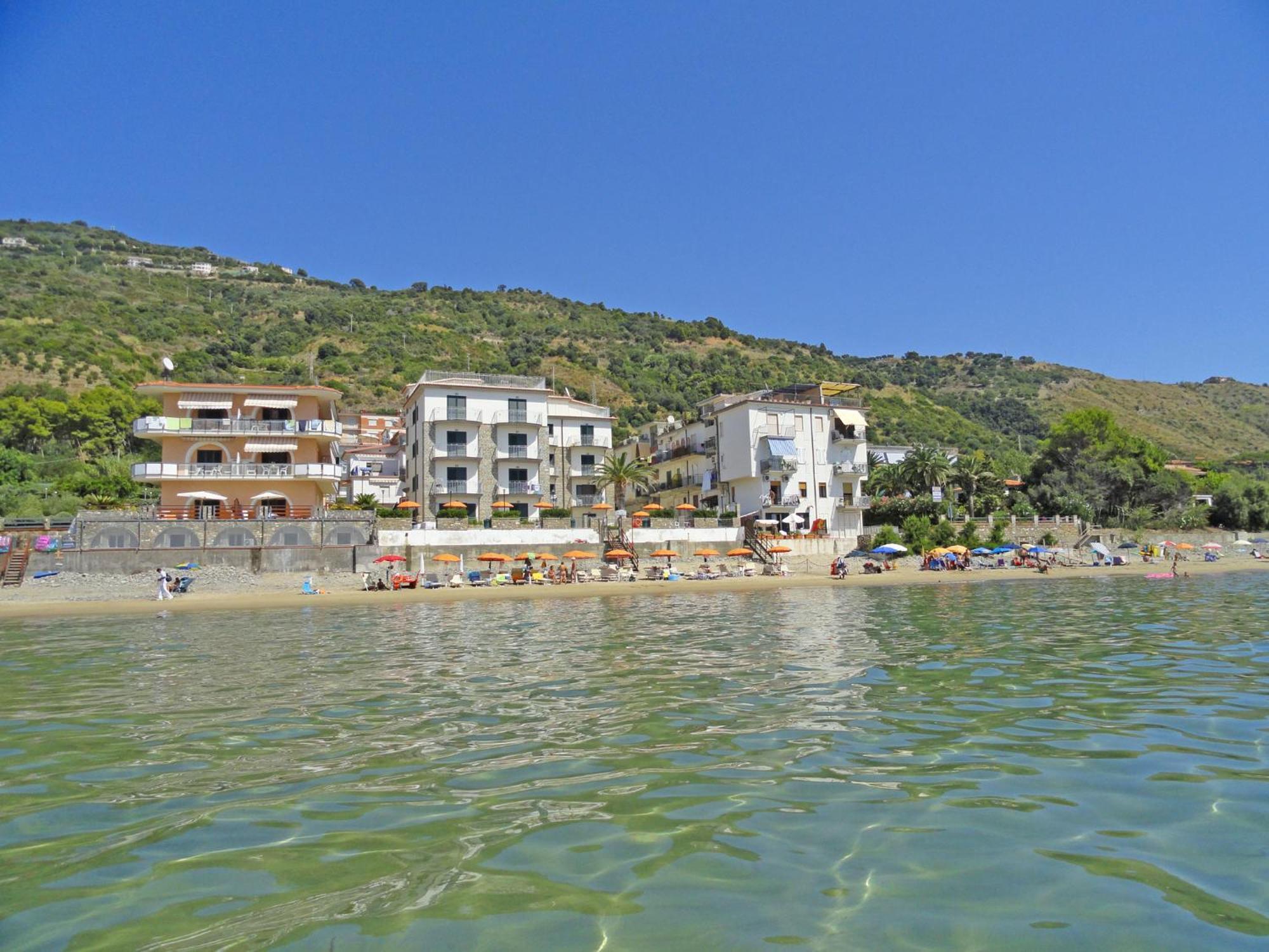 Acciaroli Vacanze Residence Exterior photo